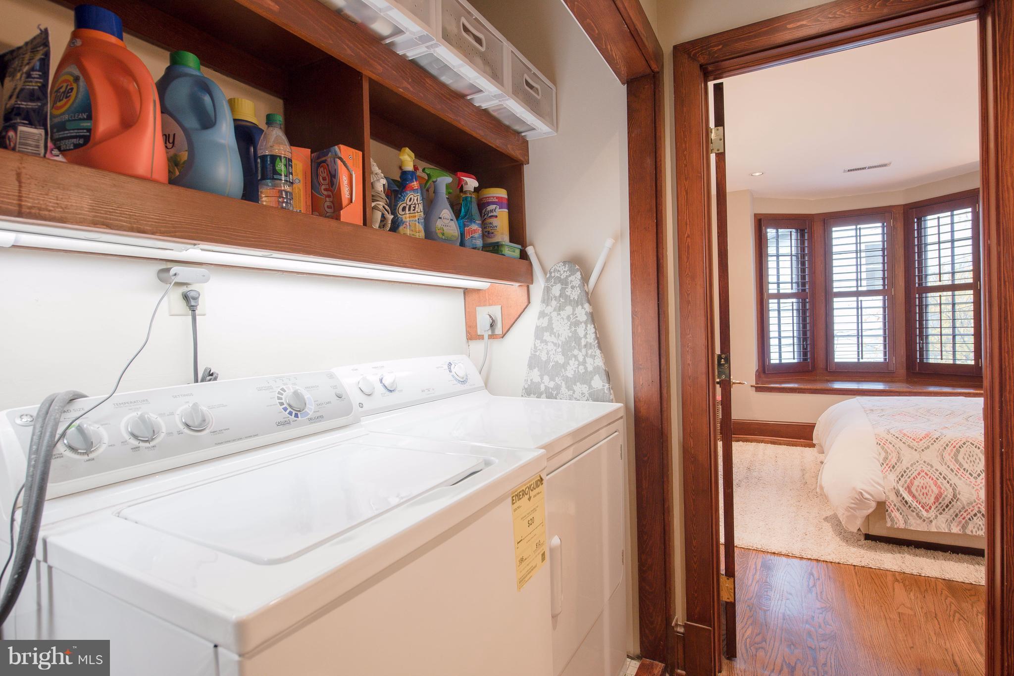 1016 Massachusetts Avenue Northeast Washington, DC 20002 - Photo 14 of 28 a utility room with dryer and washer