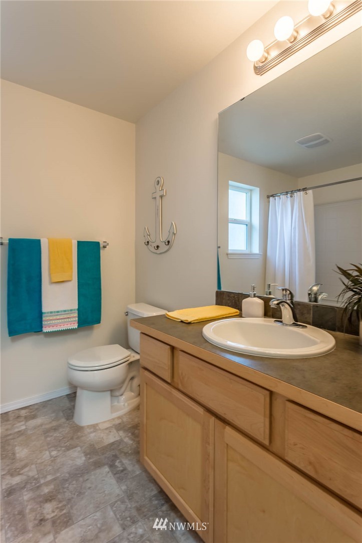 5108 Northeast 8th Place Renton, WA 98059 - Photo 17 of 25