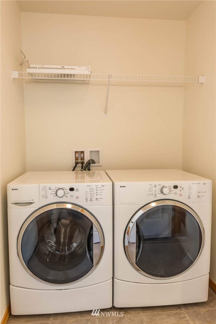 5108 Northeast 8th Place Renton, WA 98059 - Photo 21 of 25