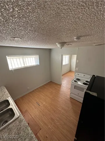 $795 | 622 West McWilliams Avenue, Unit 6, Las Vegas, NV 89106