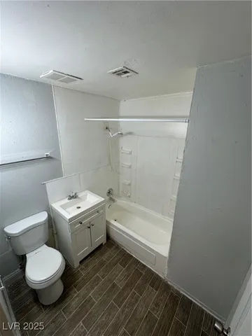 $795 | 622 West McWilliams Avenue, Unit 6, Las Vegas, NV 89106