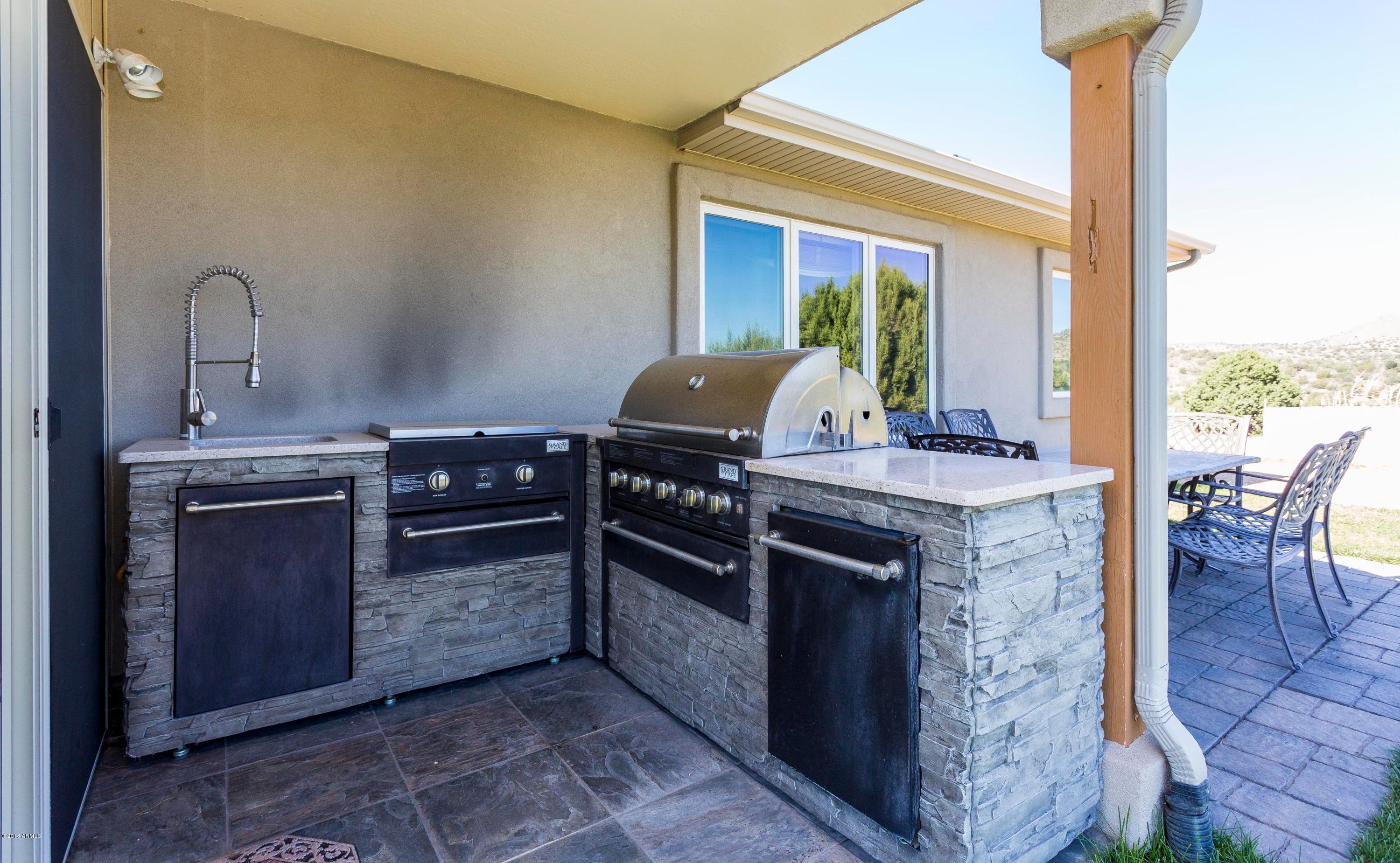 4900 Dillon Wash Road Prescott, AZ 86305 - Photo 19 of 21 019_Patio