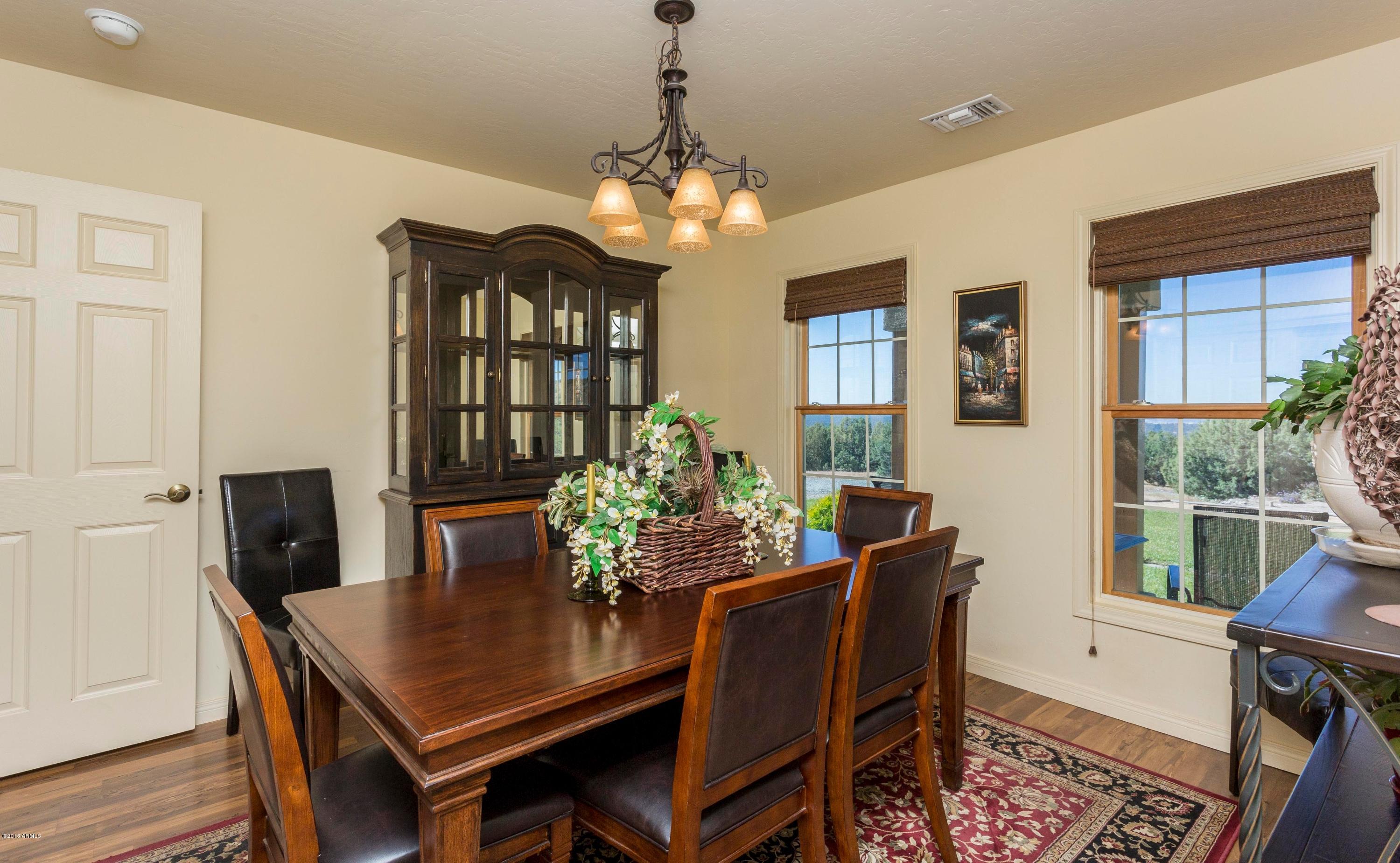 4900 Dillon Wash Road Prescott, AZ 86305 - Photo 10 of 21 010_Dining Room