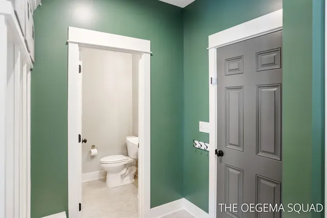 $775,000 | 13711 Harrington Landing, Holland, MI 49424