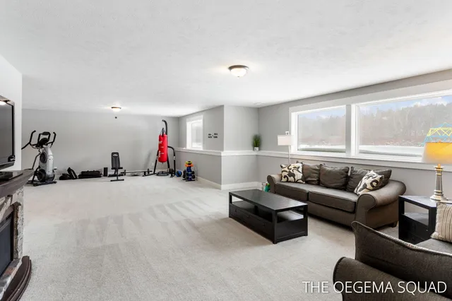 $775,000 | 13711 Harrington Landing, Holland, MI 49424