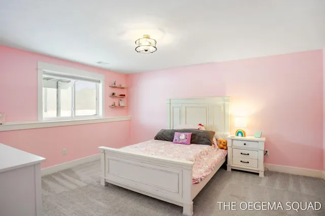 $775,000 | 13711 Harrington Landing, Holland, MI 49424