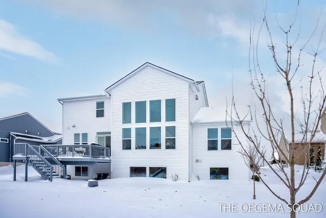 $775,000 | 13711 Harrington Landing, Holland, MI 49424