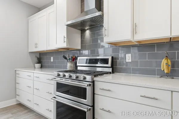 $775,000 | 13711 Harrington Landing, Holland, MI 49424