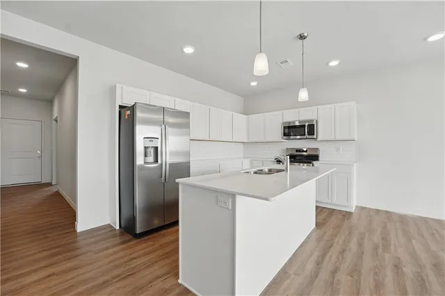 $280,714 | 12414 South Acacia Drive, Lee's Summit, MO 64086