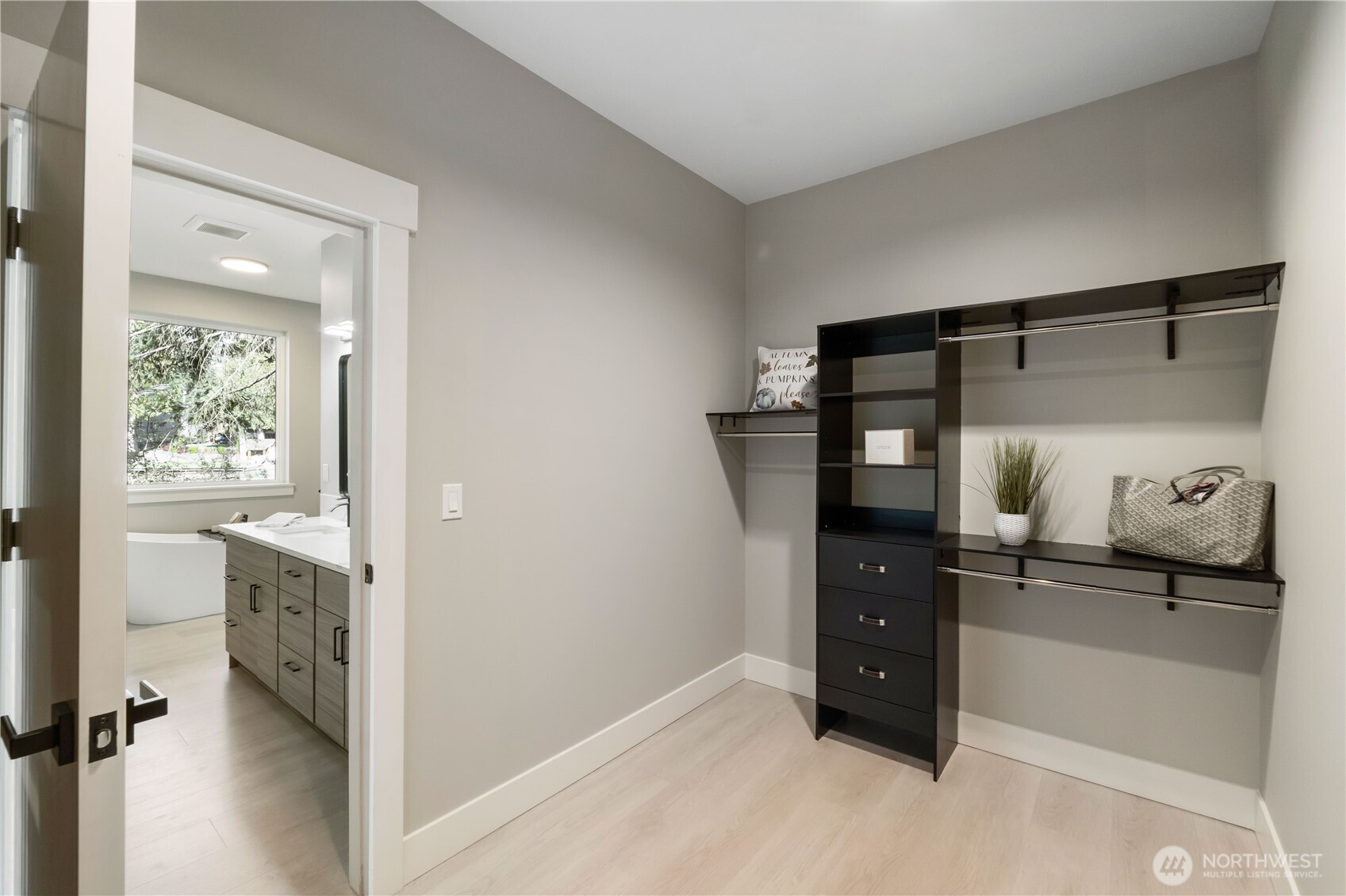 6598 Vandermark Road East Bonney Lake, WA 98391 - Photo 13 of 39