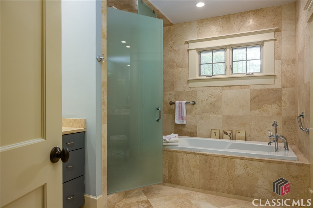 2591 Parrotts Pointe Road Greensboro, GA 30642 - Photo 26 of 49 Gallery Image 26