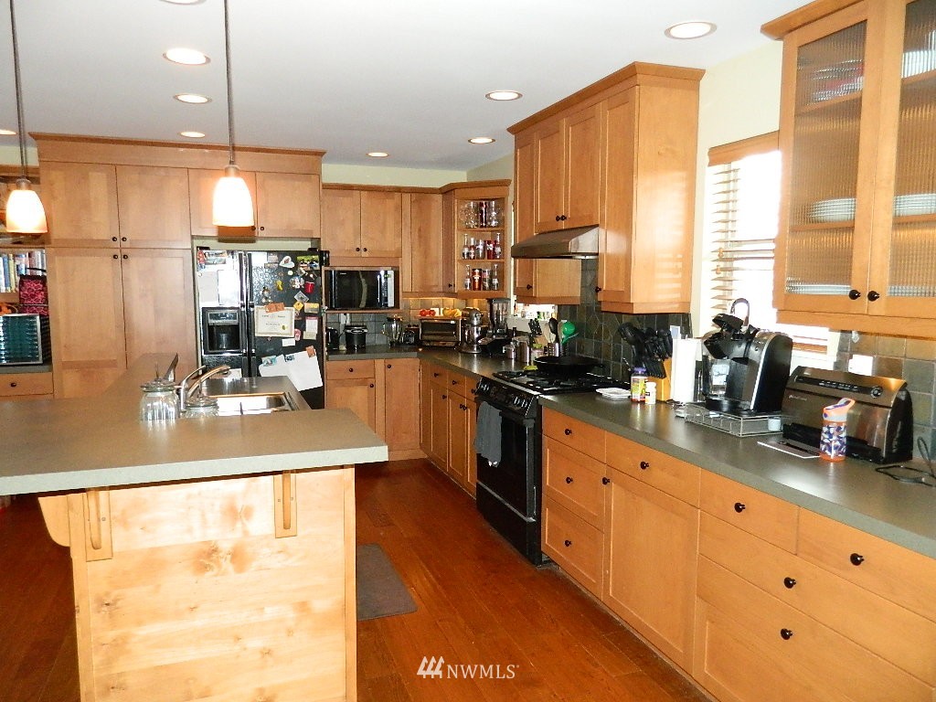 7339 Jackson Road Birch Bay, WA 98230 - Photo 5 of 24 Gallery Image 5