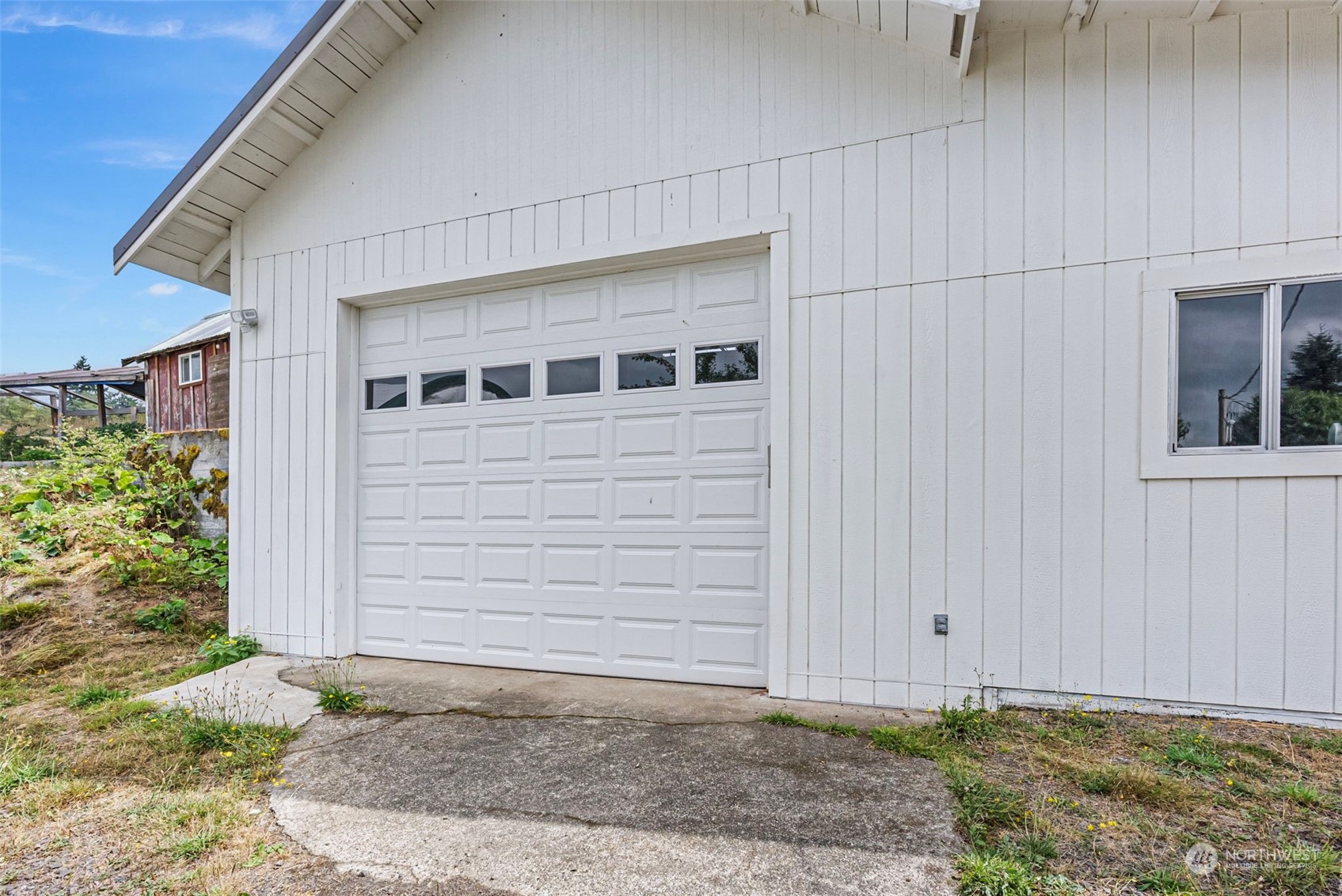 21722 Pugh Road Northeast Poulsbo, WA 98370 - Photo 15 of 25 Gallery Image 15