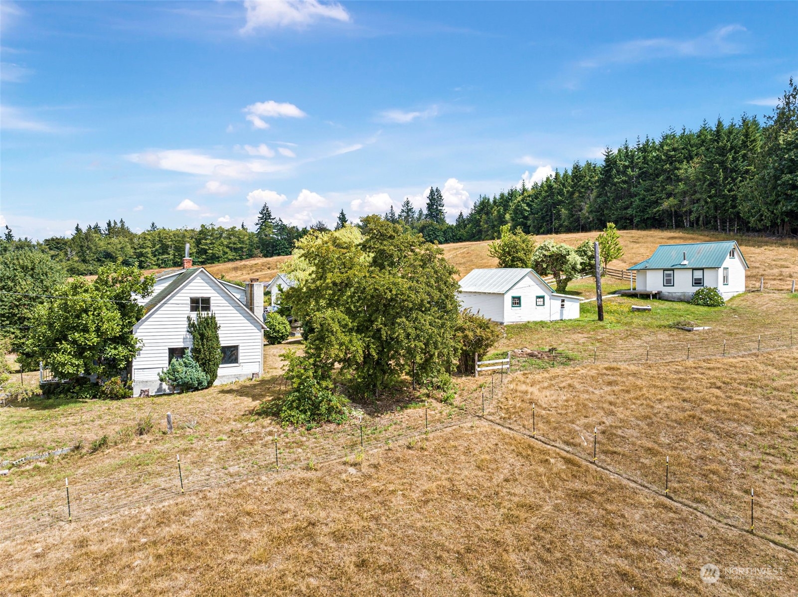 21722 Pugh Road Northeast Poulsbo, WA 98370 - Photo 6 of 25 Gallery Image 6
