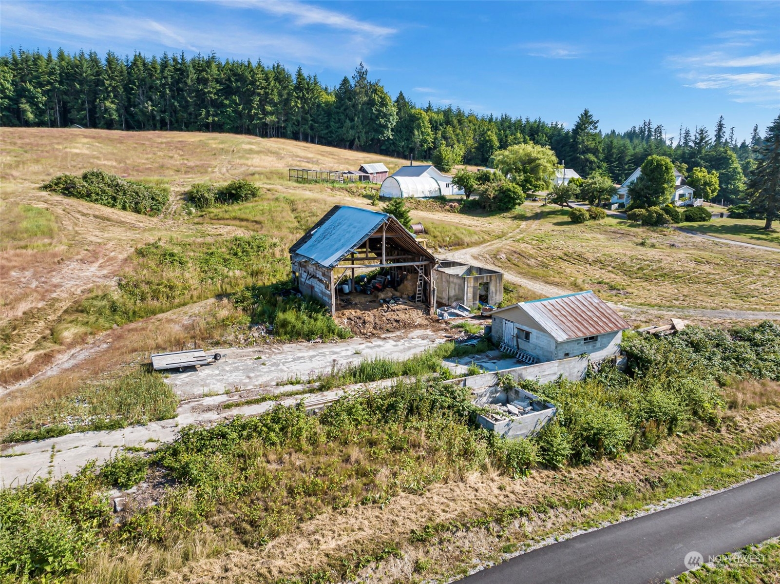 21722 Pugh Road Northeast Poulsbo, WA 98370 - Photo 7 of 25 Gallery Image 7