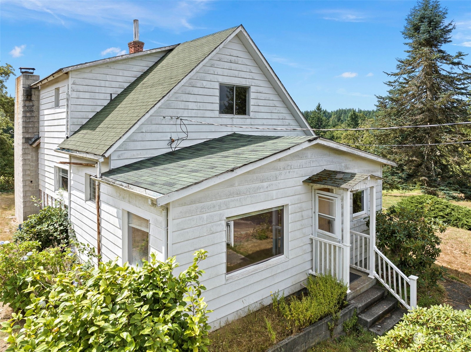 21722 Pugh Road Northeast Poulsbo, WA 98370 - Photo 10 of 25 Gallery Image 10