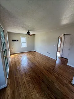 $225,000 | 5210 Newton Street, Overland Park, KS 66202