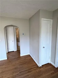 $225,000 | 5210 Newton Street, Overland Park, KS 66202