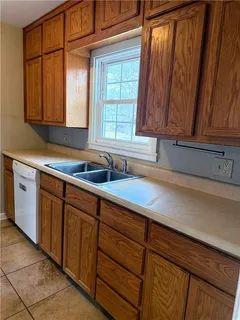 $225,000 | 5210 Newton Street, Overland Park, KS 66202