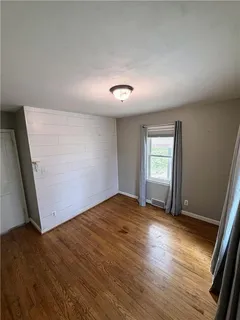 $225,000 | 5210 Newton Street, Overland Park, KS 66202