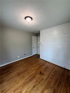 $225,000 | 5210 Newton Street, Overland Park, KS 66202