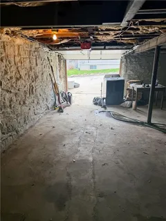 $225,000 | 5210 Newton Street, Overland Park, KS 66202