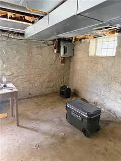 $225,000 | 5210 Newton Street, Overland Park, KS 66202