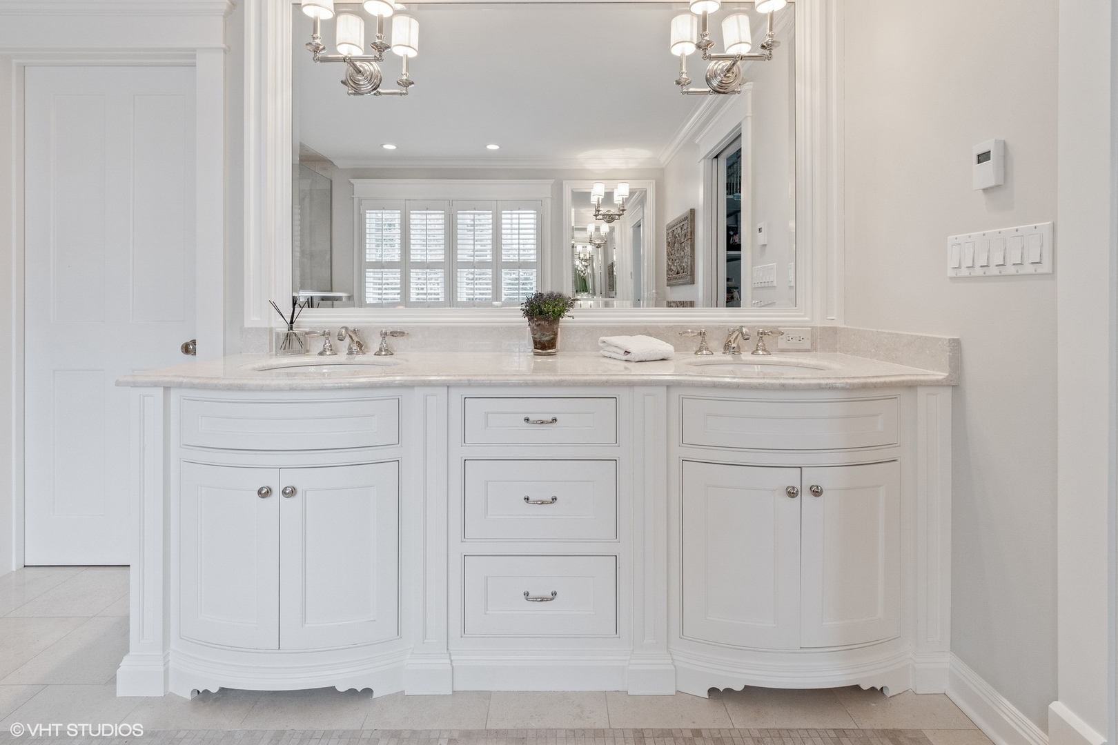 593 Rosemary Road Lake Forest, IL 60045 - Photo 20 of 48