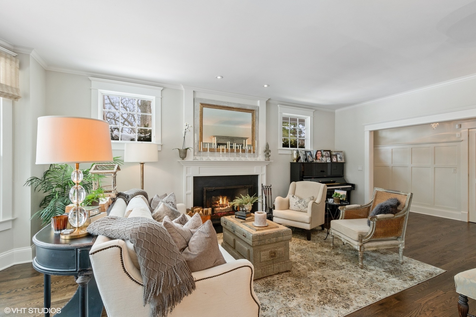 593 Rosemary Road Lake Forest, IL 60045 - Photo 5 of 48