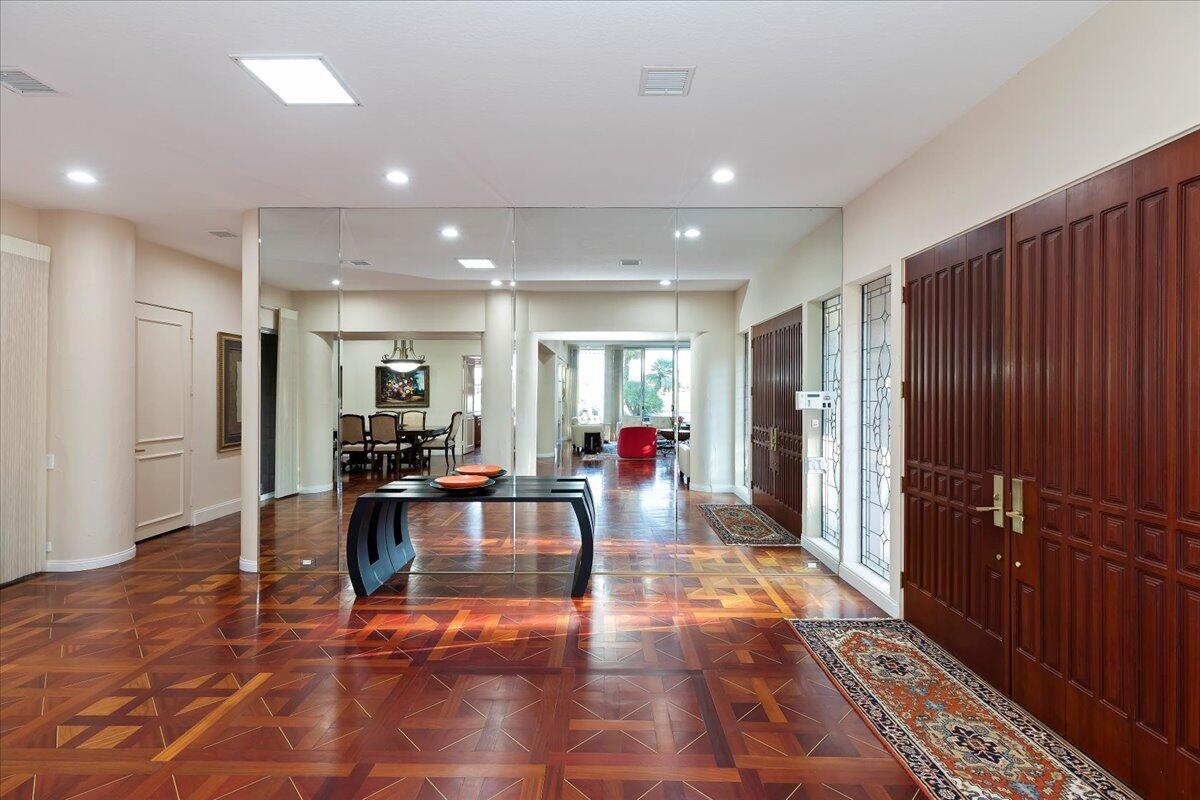 2 Deerfield Court Rancho Mirage, CA 92270 - Photo 20 of 104 017-Entry and Foyer