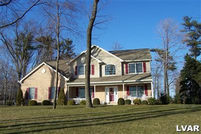 280 Smith Road Bath, PA 18014 - Photo 1 of 18 Front of home