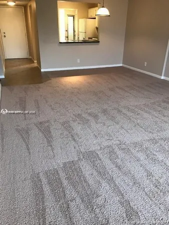 $2,000 | 406 Northwest 68th Avenue, Unit 403, Plantation, FL 33317