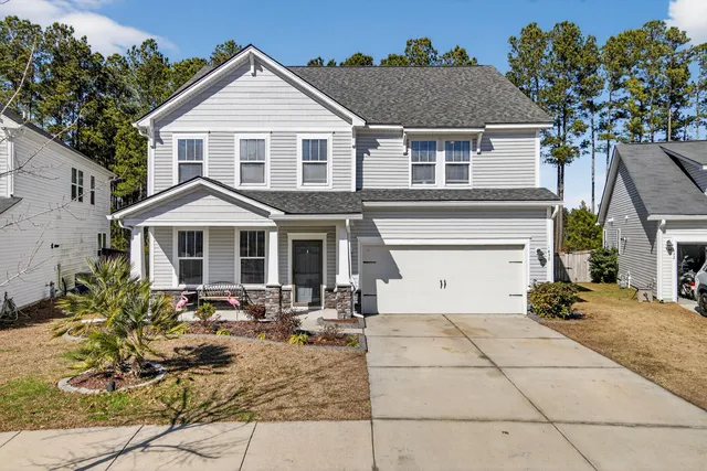 $475,000 | 430 Cherrybark Oak Street, Summerville, SC 29486