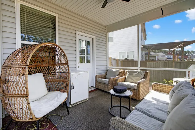 $475,000 | 430 Cherrybark Oak Street, Summerville, SC 29486