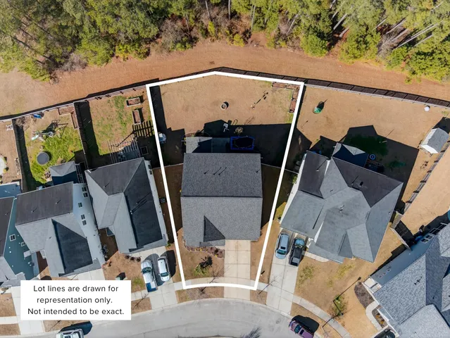 $475,000 | 430 Cherrybark Oak Street, Summerville, SC 29486