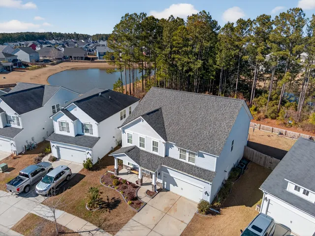 $475,000 | 430 Cherrybark Oak Street, Summerville, SC 29486