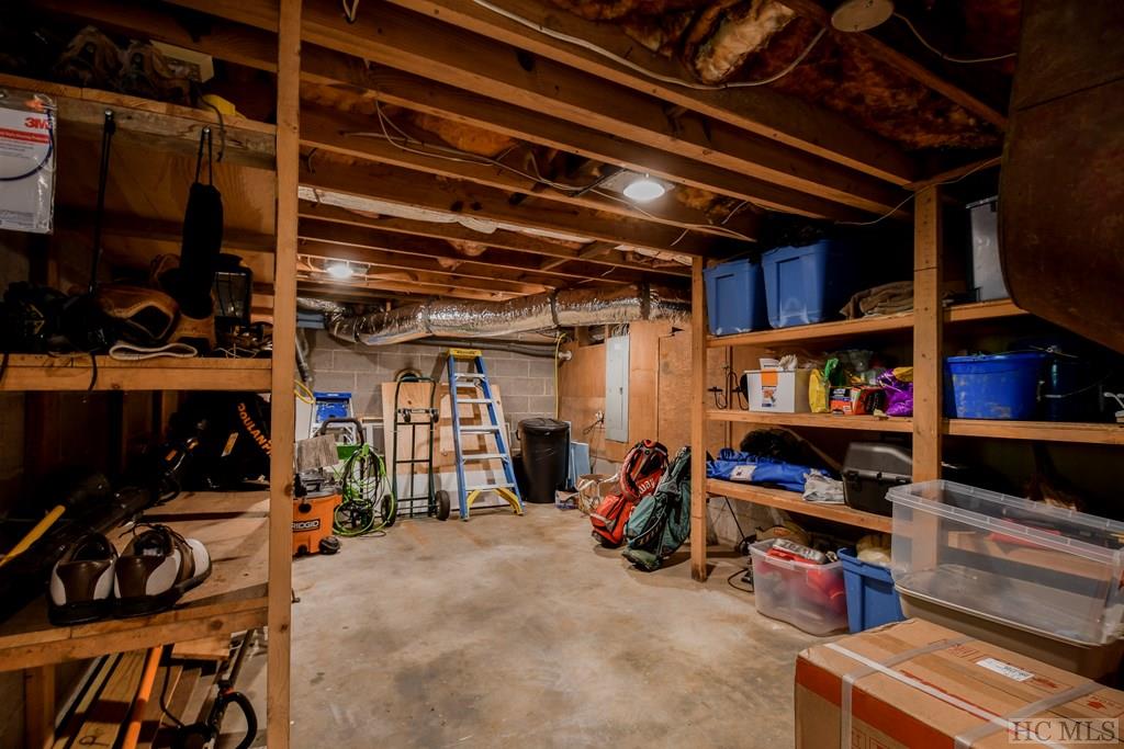 496 Holt Road Highlands, NC 28741 - Photo 31 of 37 Gallery Image 31
