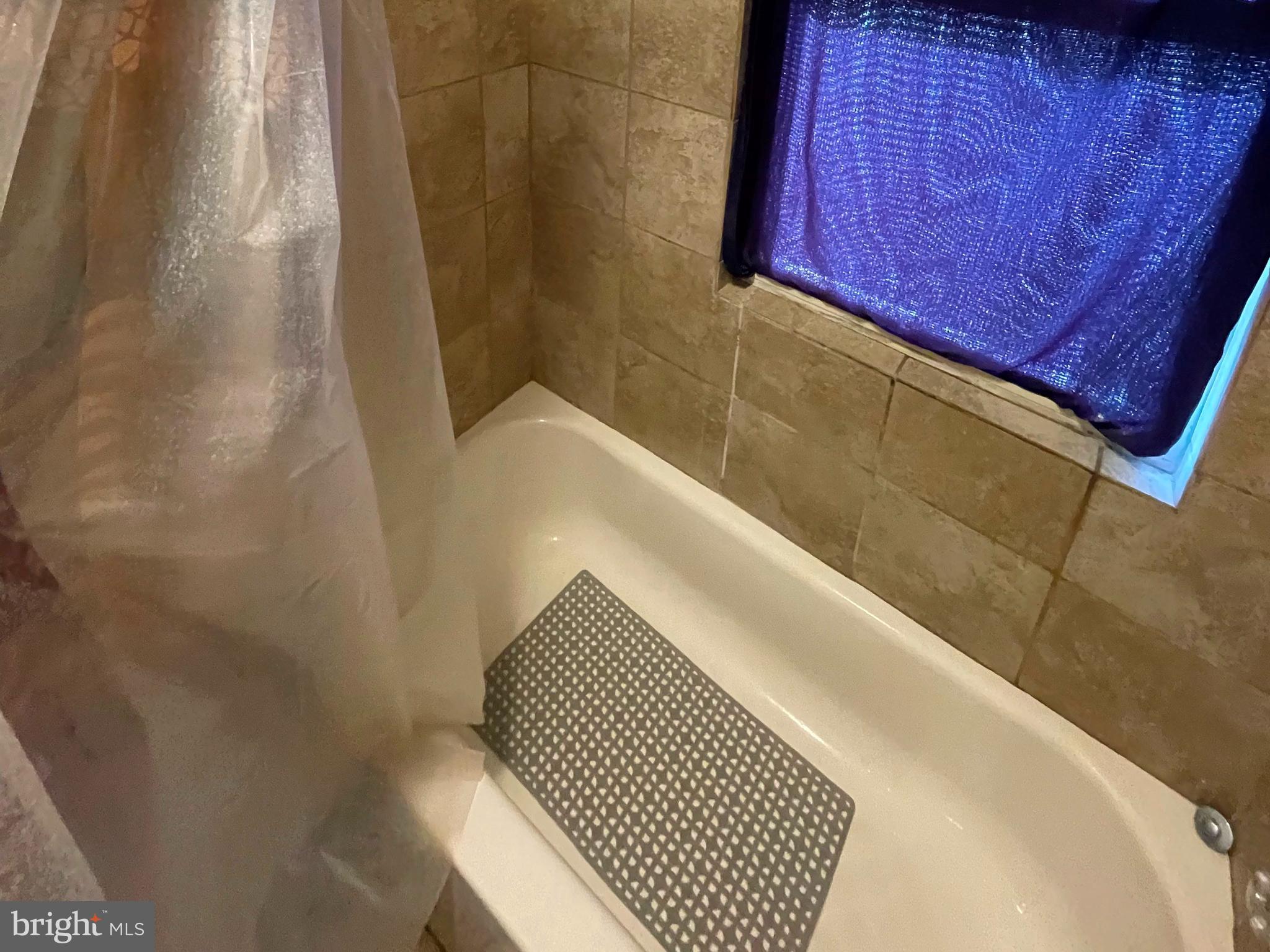 5208 Belair Road Baltimore, MD 21206 - Photo 11 of 82