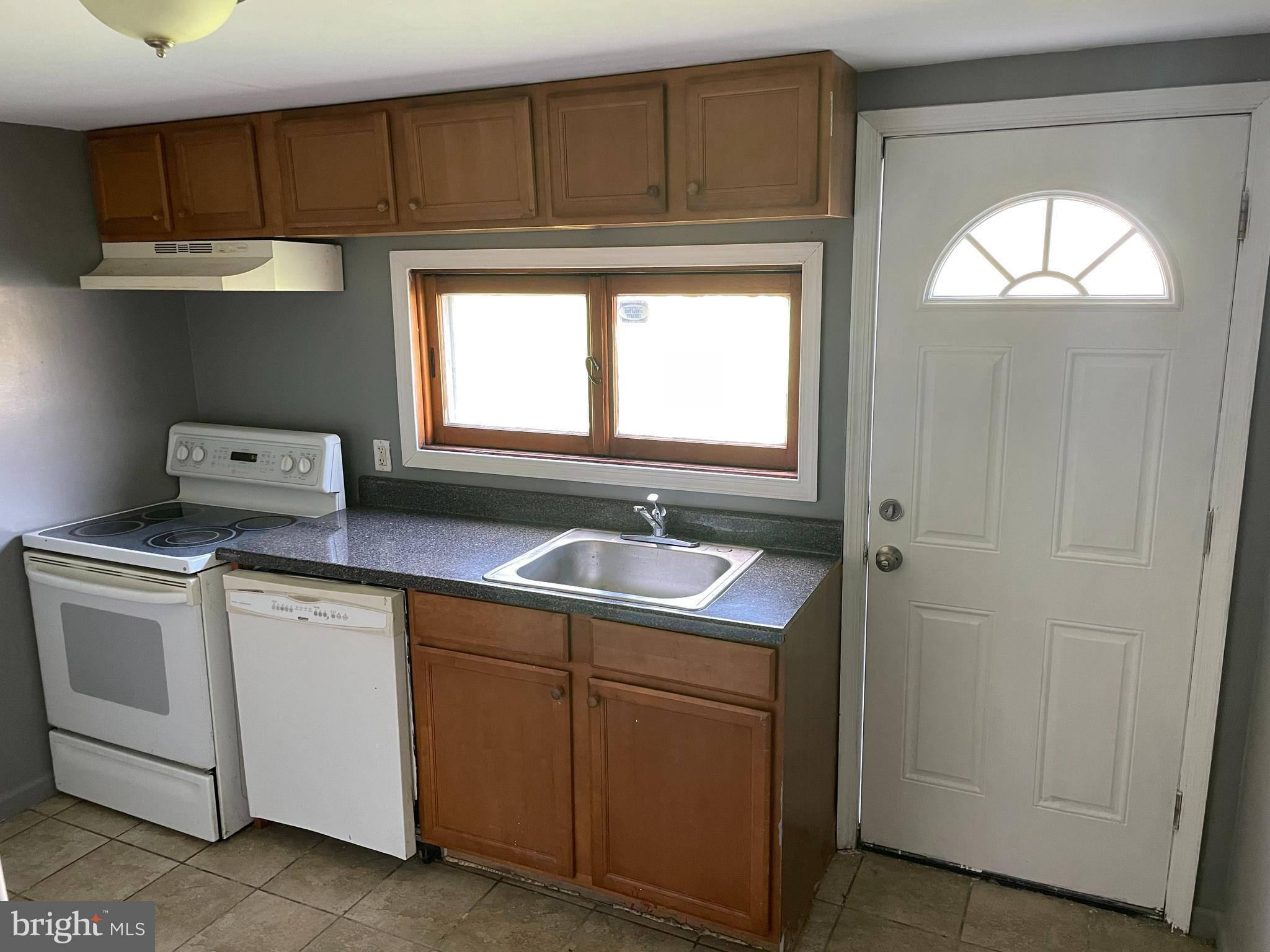 5208 Belair Road Baltimore, MD 21206 - Photo 45 of 82