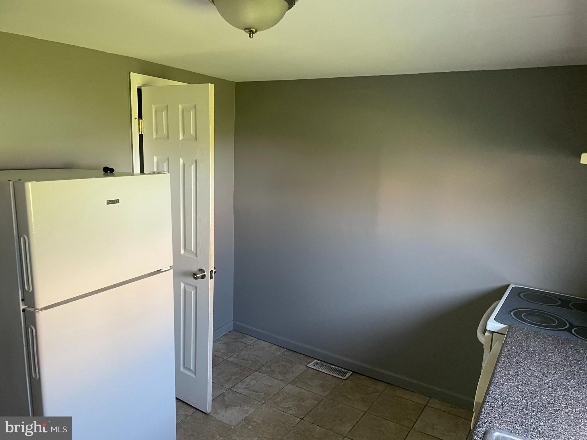 5208 Belair Road Baltimore, MD 21206 - Photo 47 of 82