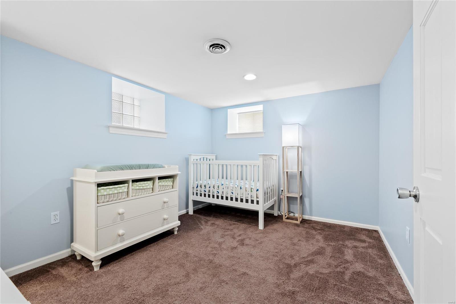 5442 Gresham Avenue St. Louis, MO 63109 - Photo 22 of 32