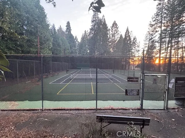 a view of outdoor space