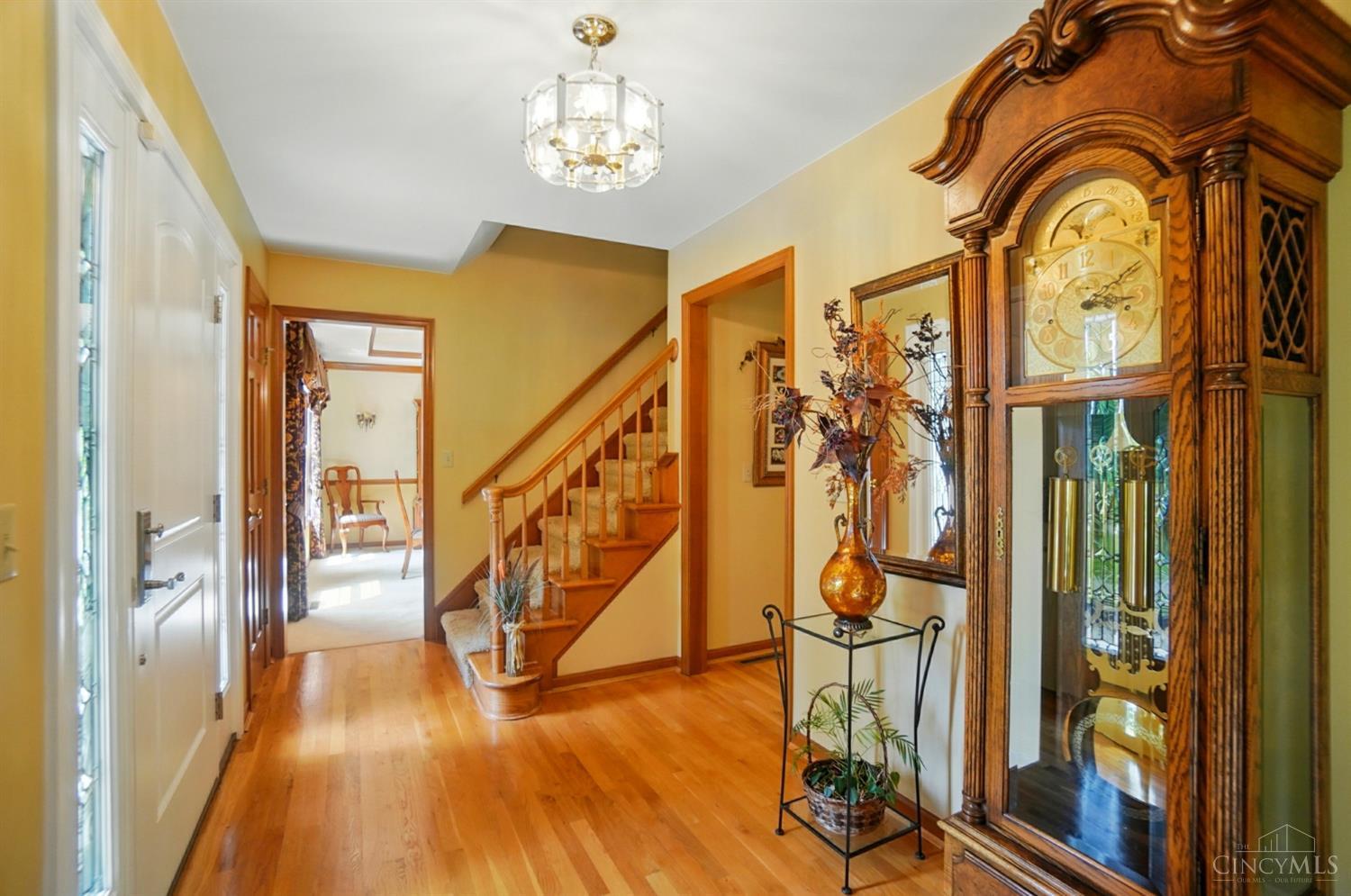 8610 Wuest Road Cincinnati, OH 45251 - Photo 4 of 61 Gallery Image 4