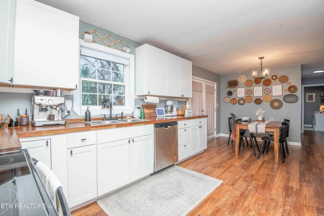 $334,900 | 102 Hickory Lane, Sweetwater, TN 37874