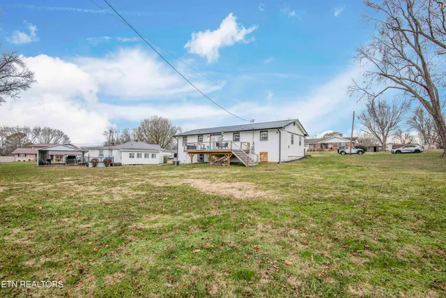 $334,900 | 102 Hickory Lane, Sweetwater, TN 37874
