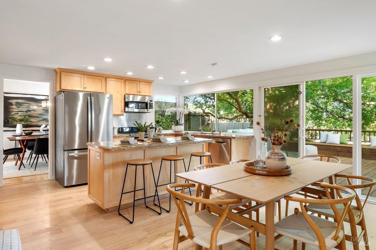 116 Twelveoak Hill Drive San Rafael, CA 94903 - Photo 38 of 93