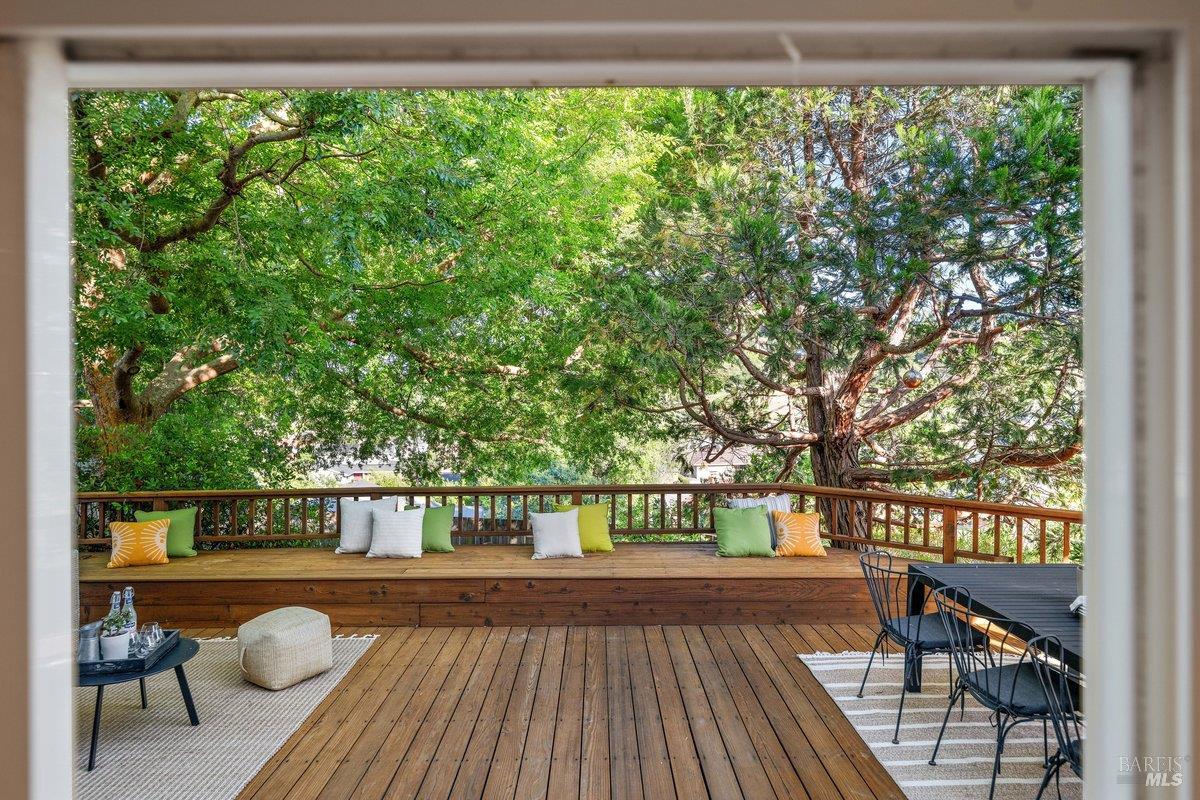 116 Twelveoak Hill Drive San Rafael, CA 94903 - Photo 41 of 93