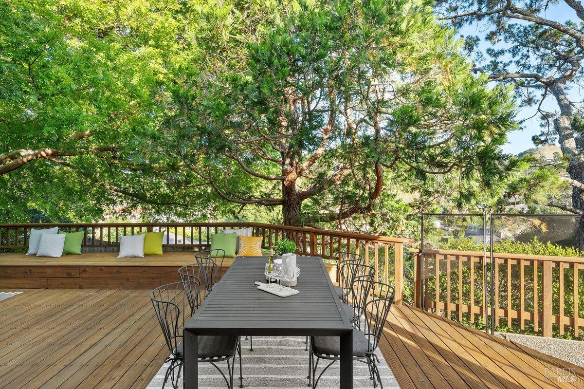 116 Twelveoak Hill Drive San Rafael, CA 94903 - Photo 50 of 93