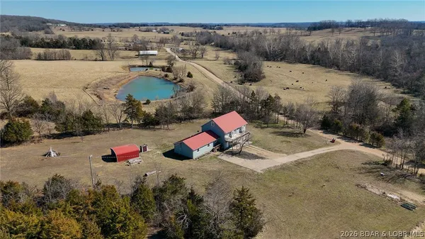 $300,000 | 11218 Maries 225 Road, Dixon, MO 65459