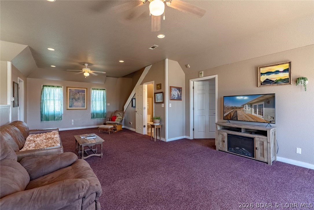 11218 Maries 225 Road Dixon, MO 65459 - Photo 17 of 60